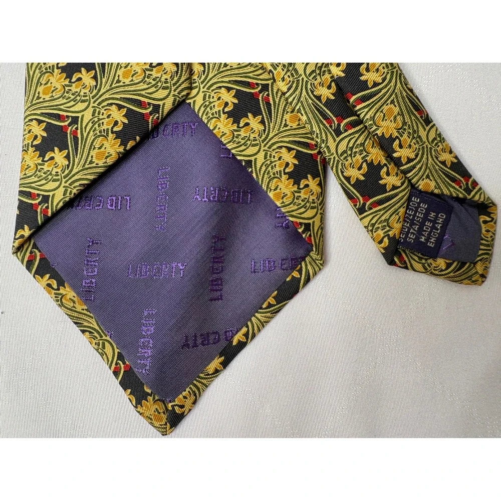 LIBERTY OF LONDON Mens Navy Gold 100% Silk Floral Tie Art Nouveau Preppy British